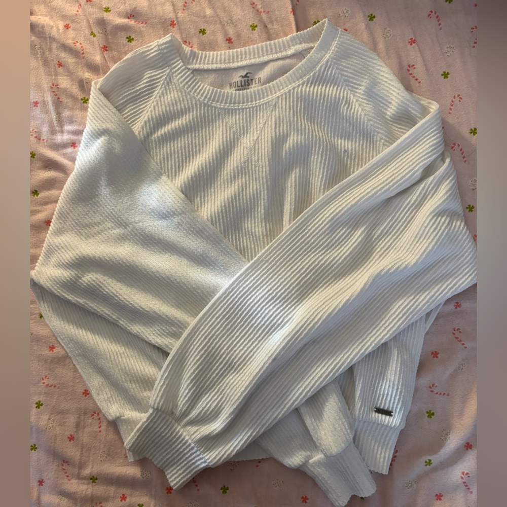 Hollister Ribbed White Crew Neck Sweater